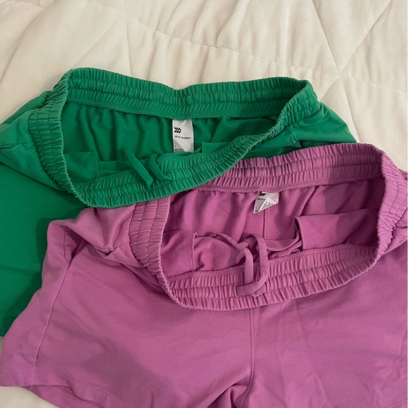 All in Motion Short Set - Picture 5 of 8